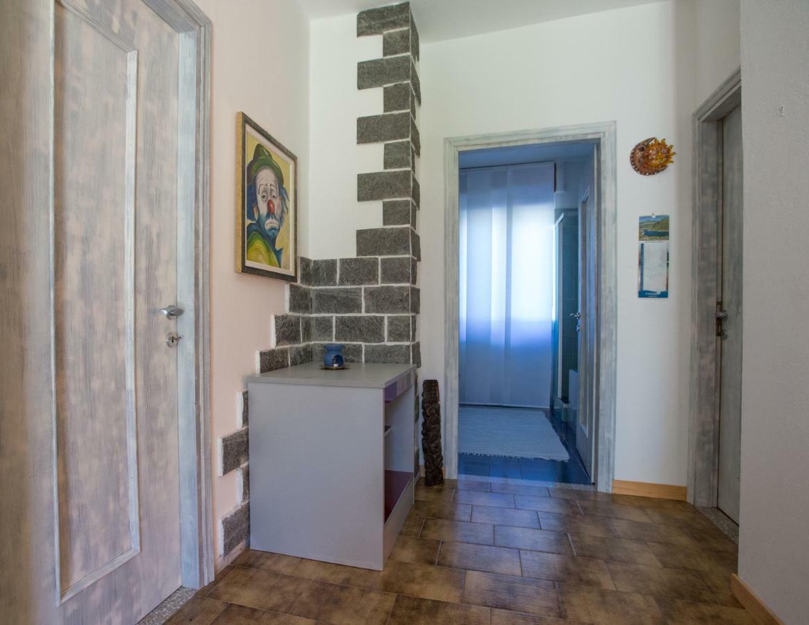 Free Hugs Hotel Mazzo di Valtellina Bagian luar foto