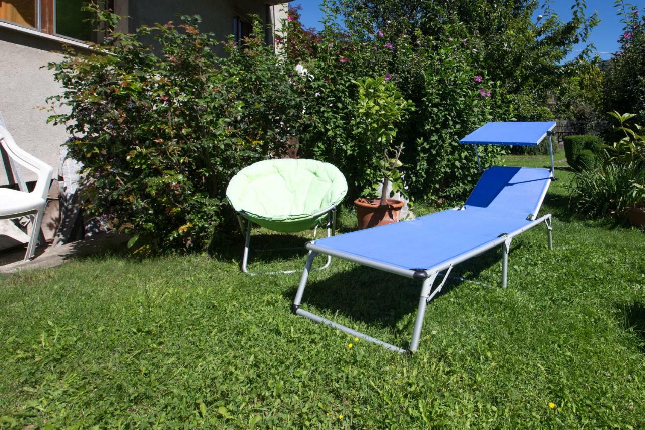 Free Hugs Hotel Mazzo di Valtellina Bagian luar foto